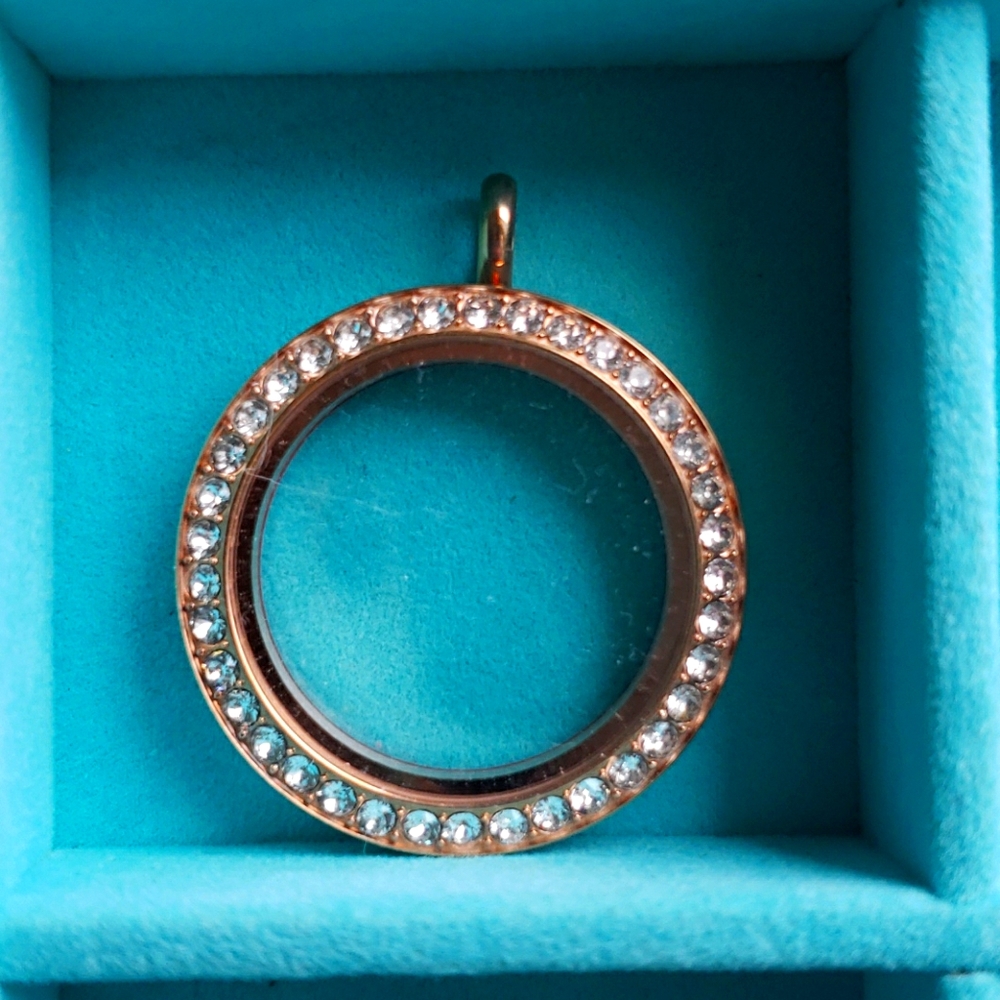 Origami Owl Large Rose Gold Crystal Locket